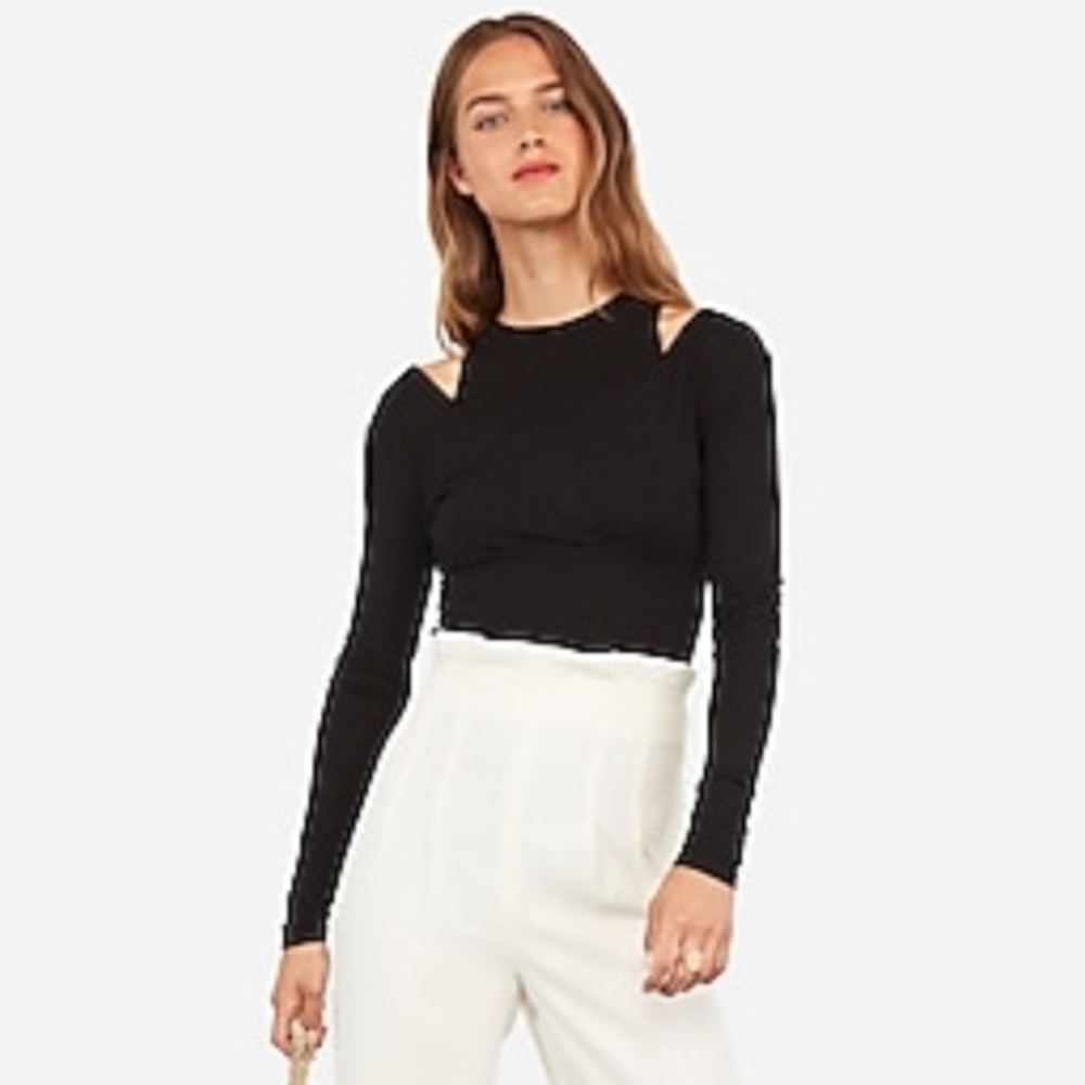 EXPRESS 🌟 Cut-out Shoulder Tee